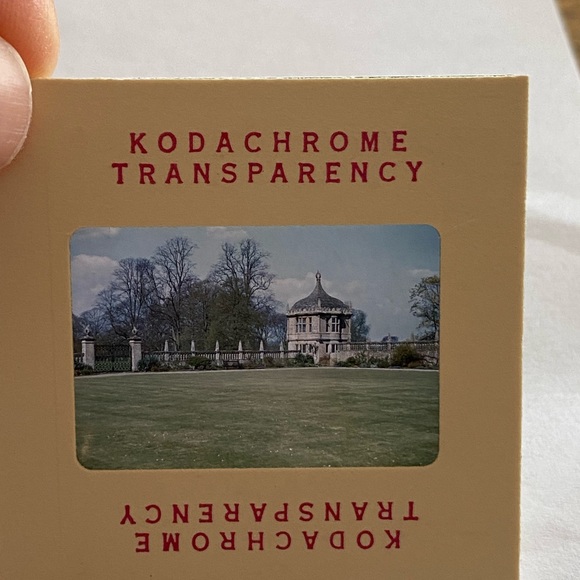 15 Kodachrome Transparency Slides from 1960 England - Picture 10 of 16